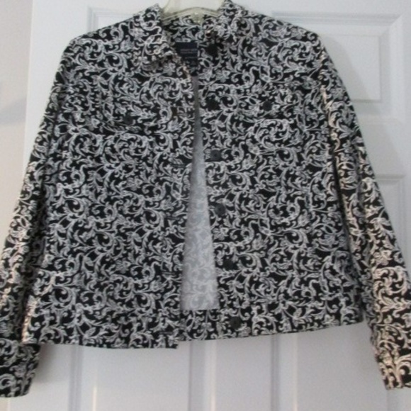 Jones New York Jackets & Blazers - Jones New York Jean's Jacket